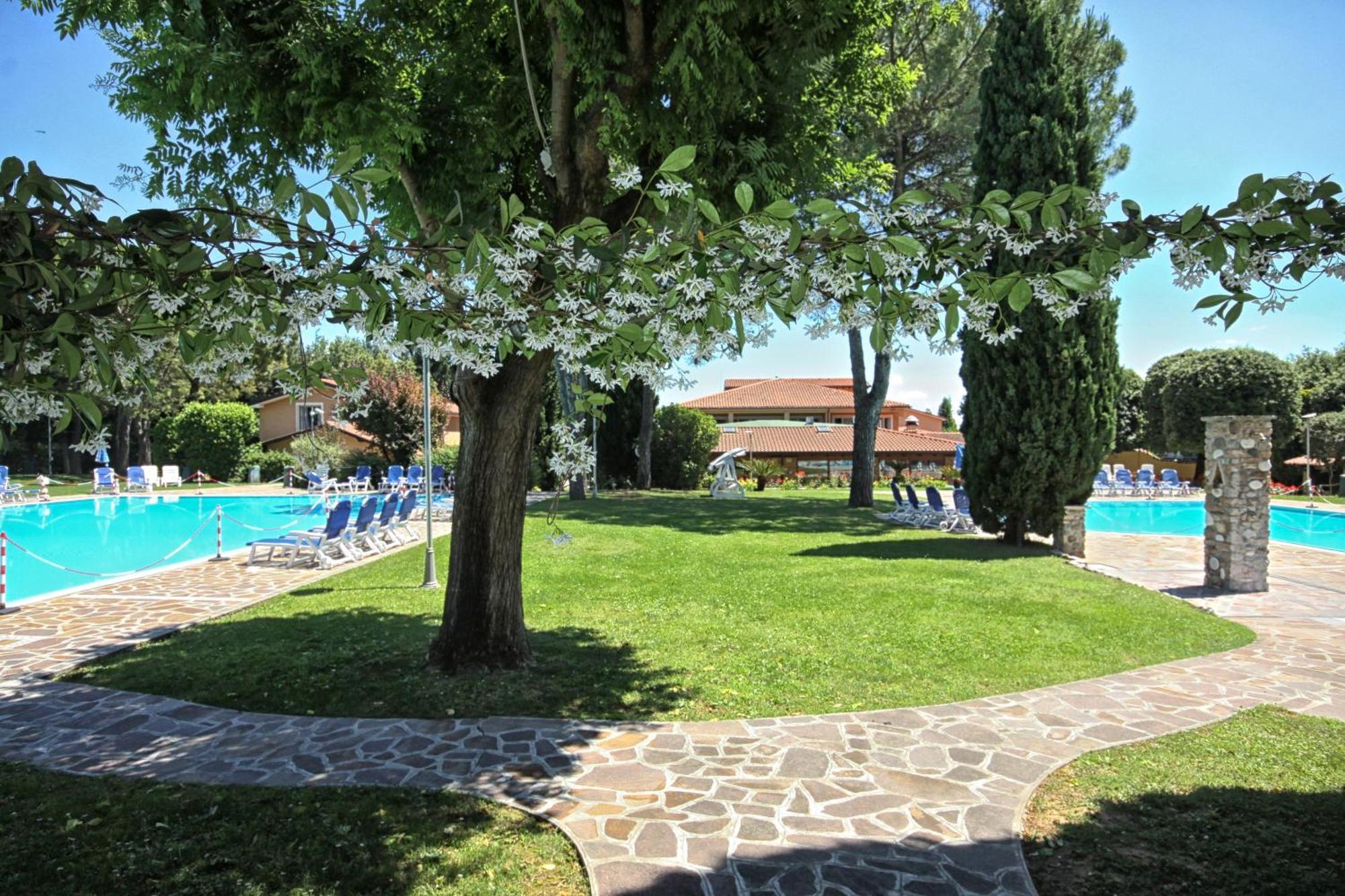 West Garda Hotel Padenghe sul Garda Eksteriør billede